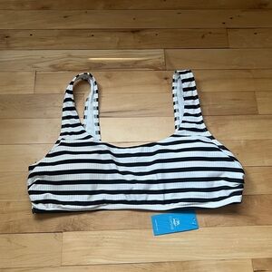 Cupshe Black and White Bikini Top